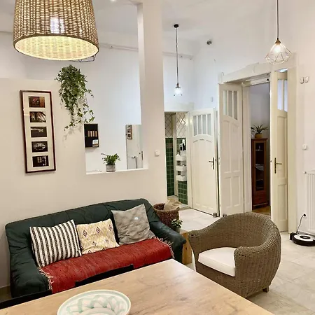 Residental Cozy Flat At Downtown *