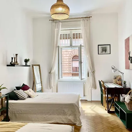 Apartament Residental Cozy Flat At Downtown