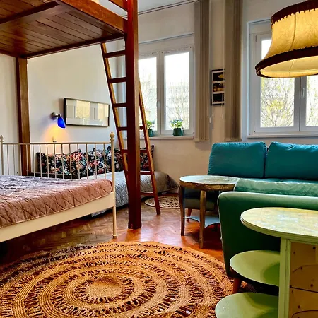Residental Cozy Flat At Downtown Apartman *